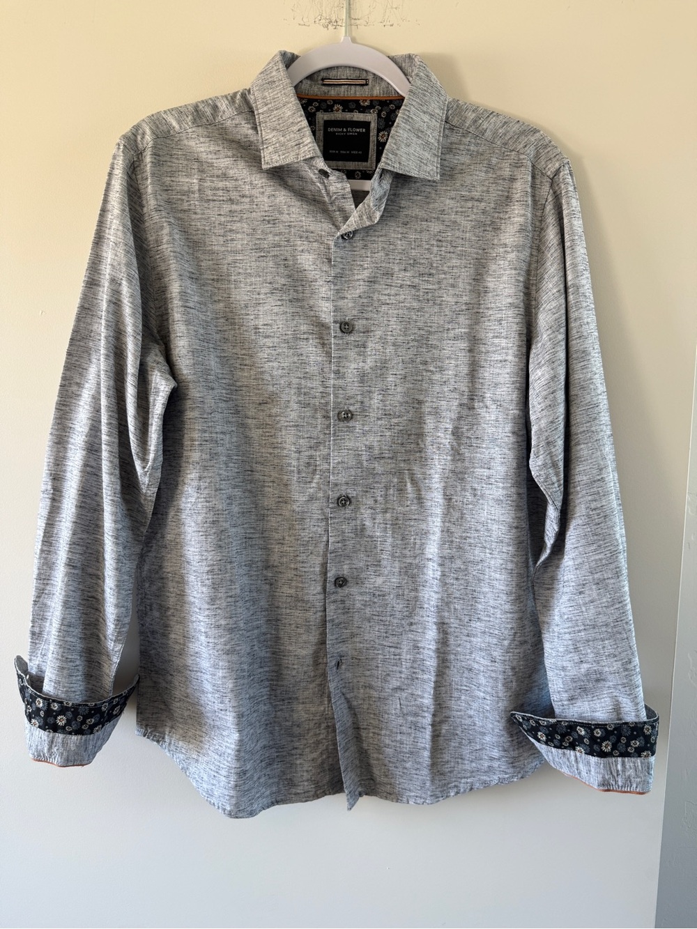 Denim & Flower Heathered Grey Long-Sleeve Button-Down Shirt